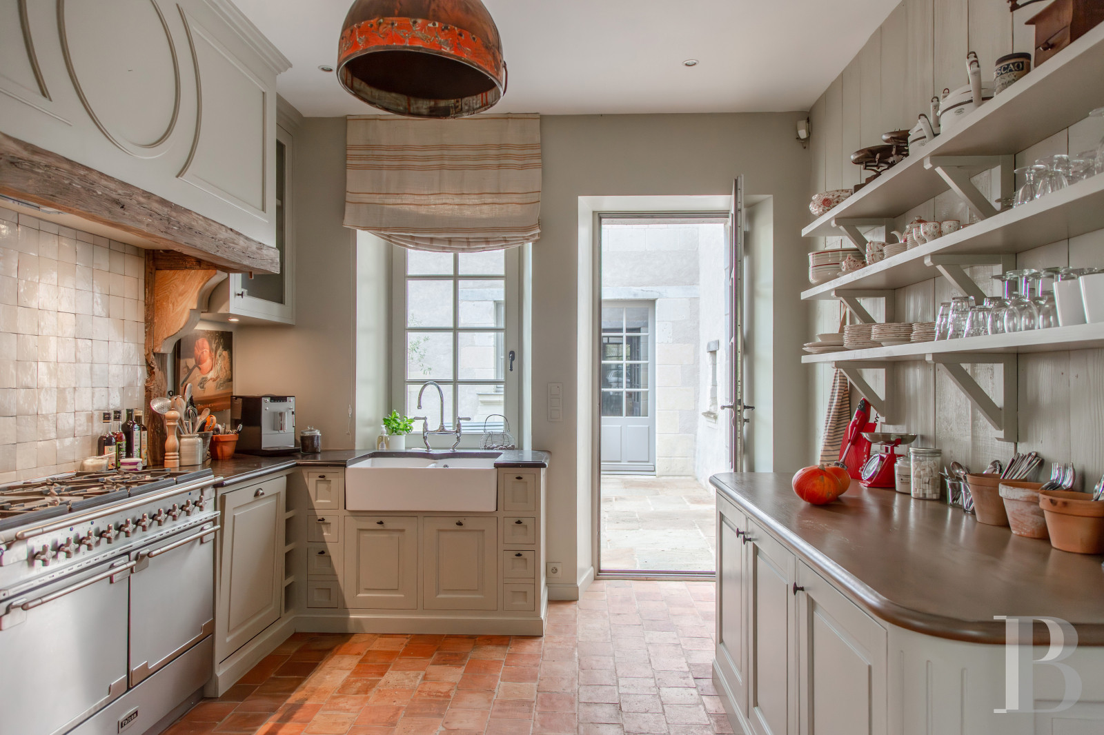 En Anjou, à l’ouest de Saumur,  un ancien presbytère du 18e siècle en bord de Loire pour de calmes séjours - photo  n°24